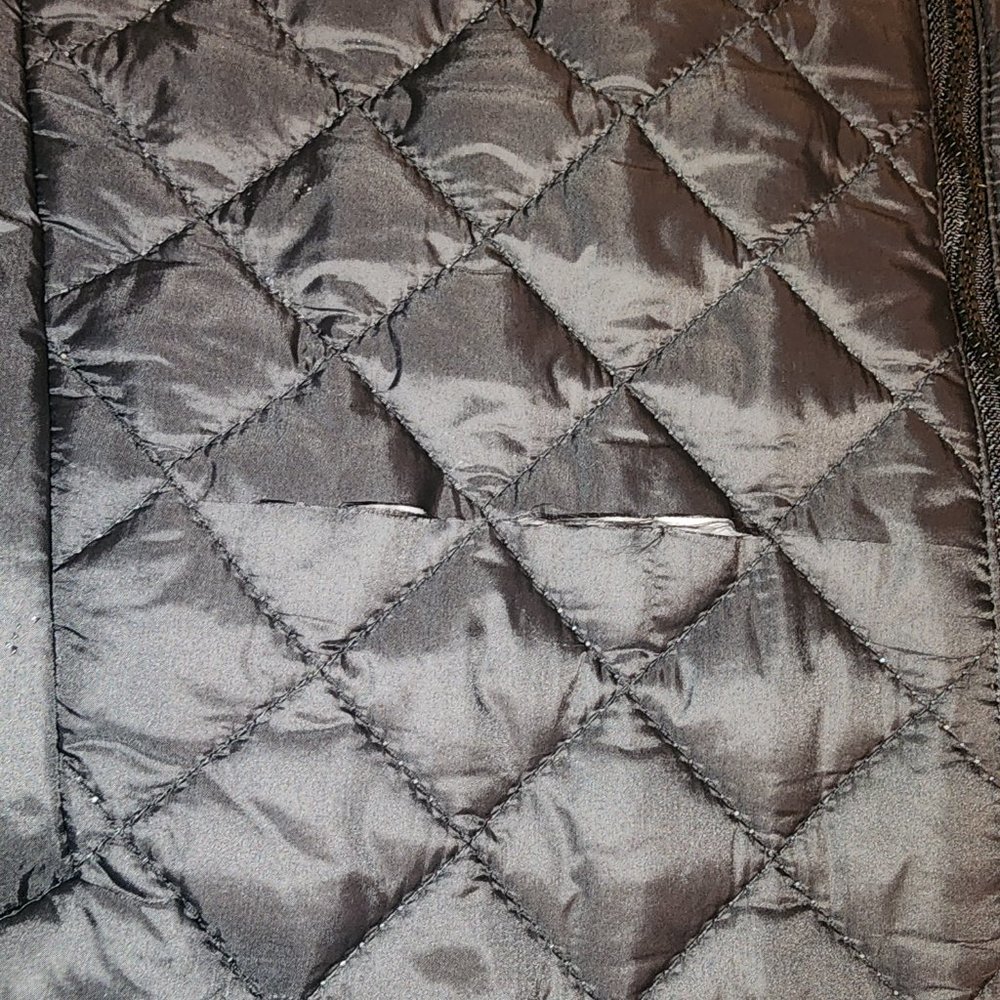 Quince Featherless Quilted Puffer Jacket NWT Black Small - Picture 3 of 10